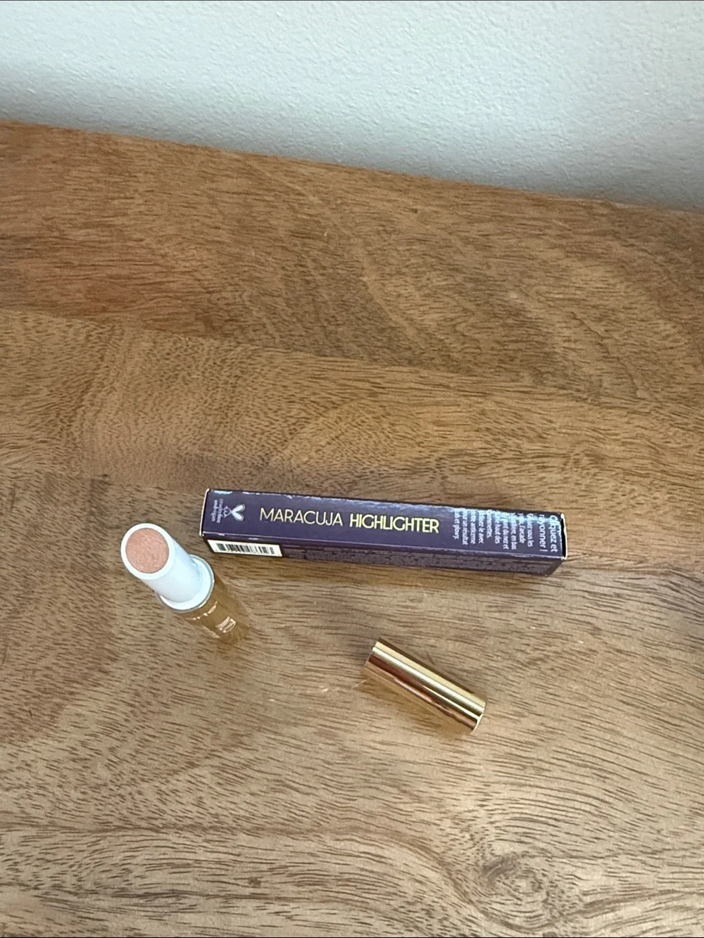 tarte Amber Glow Brightener Stick - warm gold